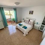 Penthouse 3 Bedrooms, Ocean View, Near Siam Park 公寓