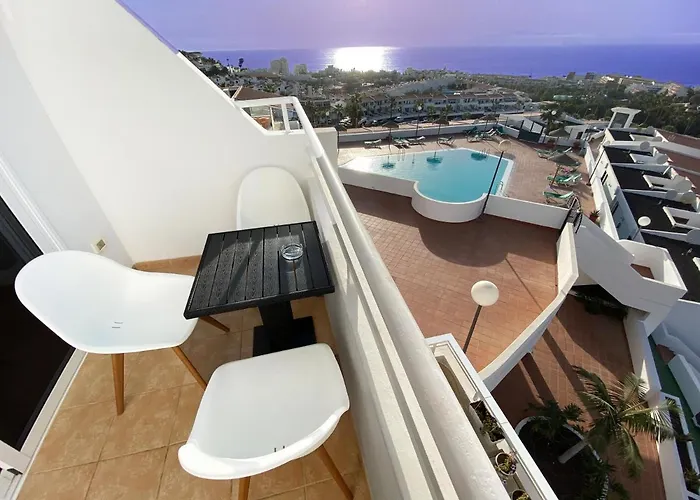 Penthouse 3 Bedrooms, Ocean View, Near Siam Park דירה *