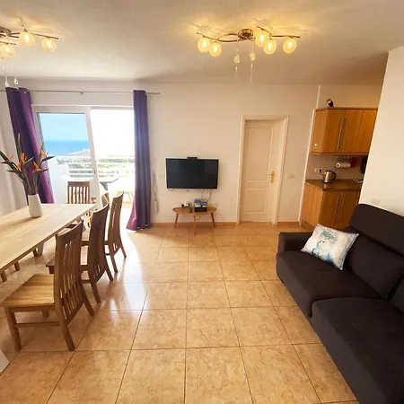 Penthouse 3 Bedrooms, Ocean View, Near Siam Park Apartament