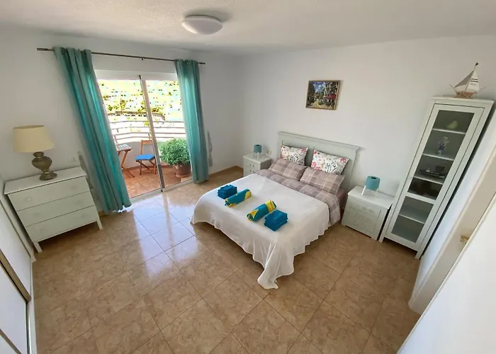 Penthouse 3 Bedrooms, Ocean View, Near Siam Park Apartament