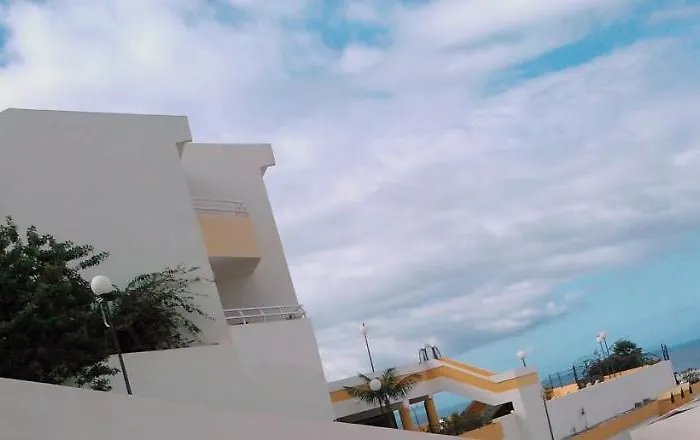 Penthouse 3 Bedrooms, Ocean View, Near Siam Park Apartament